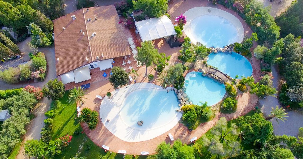 Camping Villaggio L'Ultima Spiaggia Барі-Сардо Екстер'єр фото
