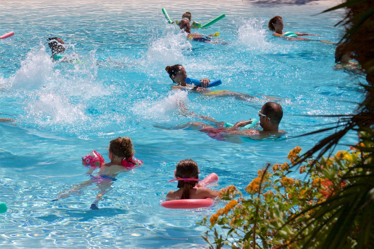 Camping Villaggio L'Ultima Spiaggia Барі-Сардо Екстер'єр фото